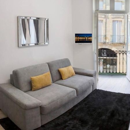 Charmant Logement - Gambetta - Coeur Historique Bordeaux Apartment Bagian luar foto
